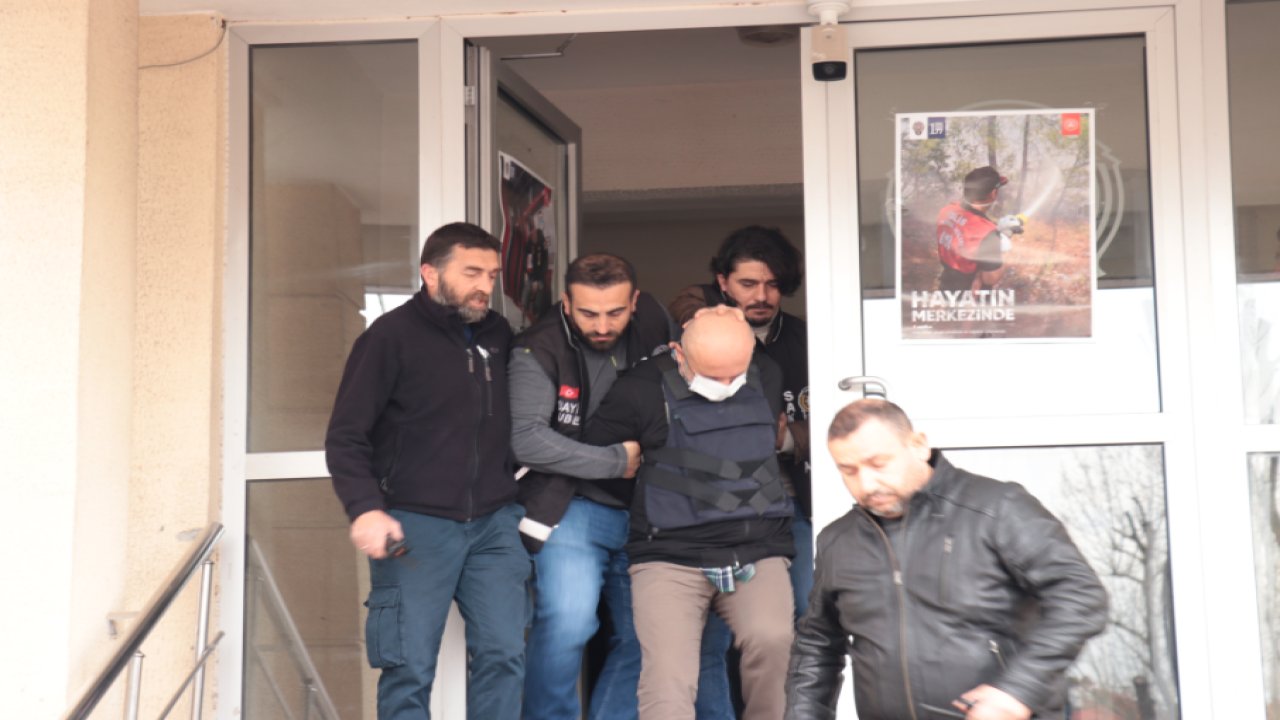 Sakarya'da ağabeyi, yengesi ve yeğenini öldüren zanlı tutuklandı