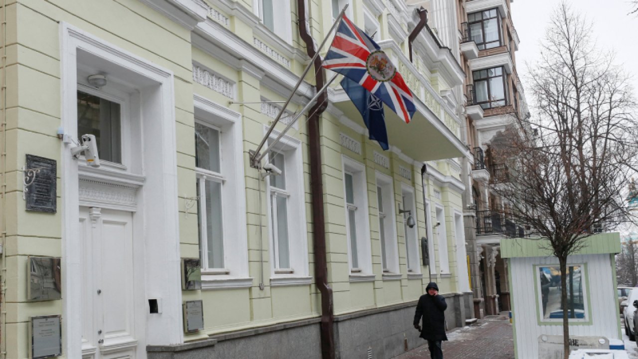 Britanya, Kiev büyükelçiliğini yeniden açıyor