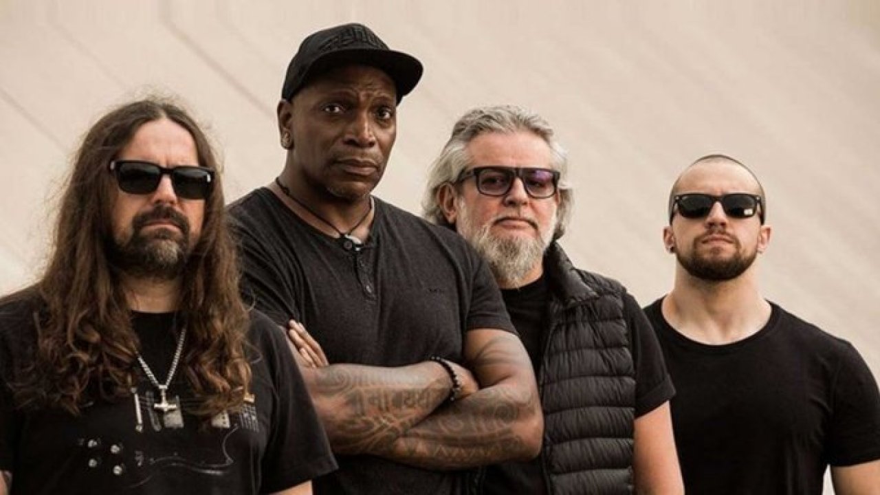 Sepultura Türkiye'de konser verecek