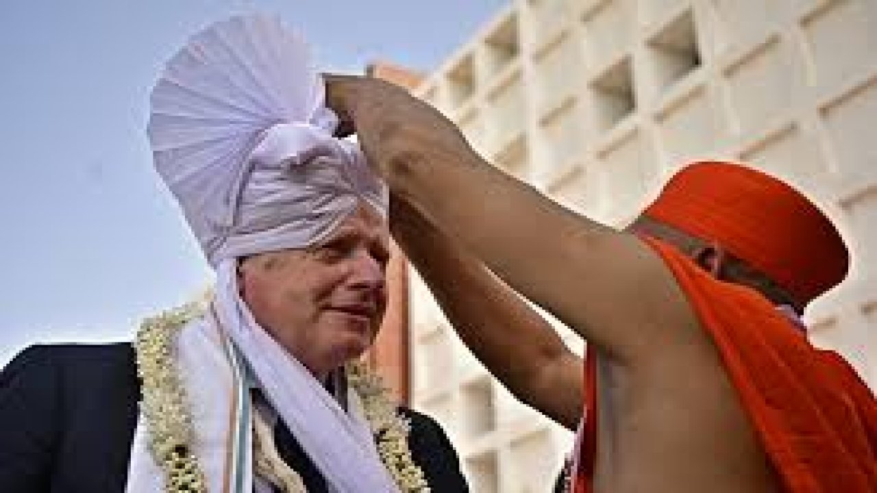 İngiltere Başbakanı Hindistan'da: Johnson'ın Hindistan ziyaretinde gecekondular gizlendi