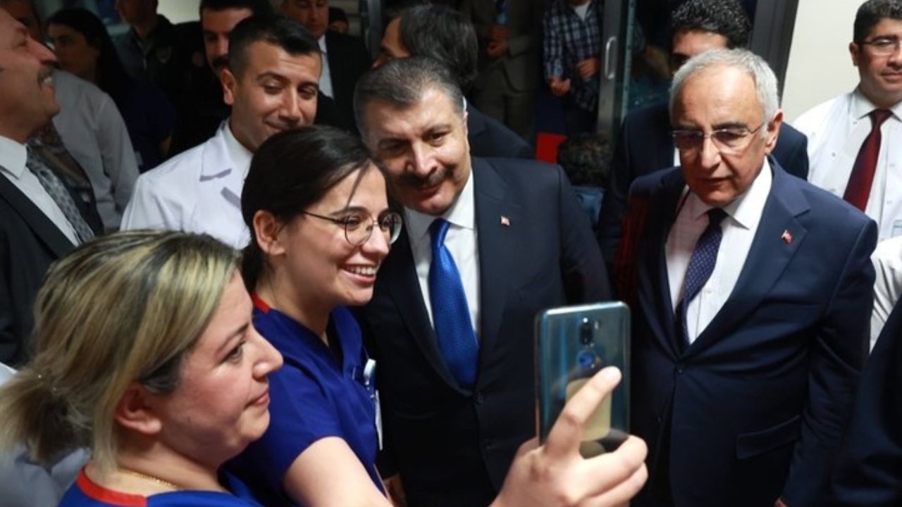 Fahrettin Koca: Bayramı bayram gibi kutlayacağız