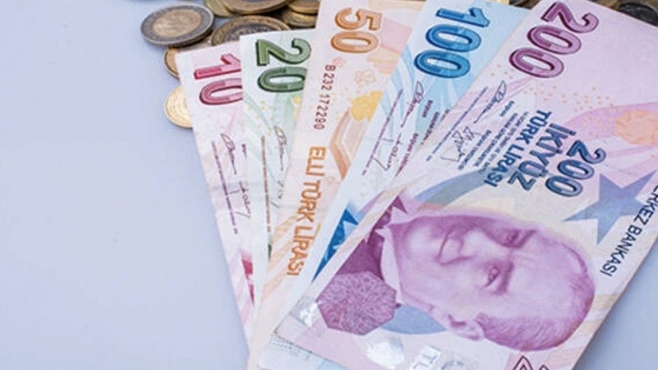 Hürriyet yazarı Hande Fırat: 500 liralık banknot basılacağı iddiası doğru değil