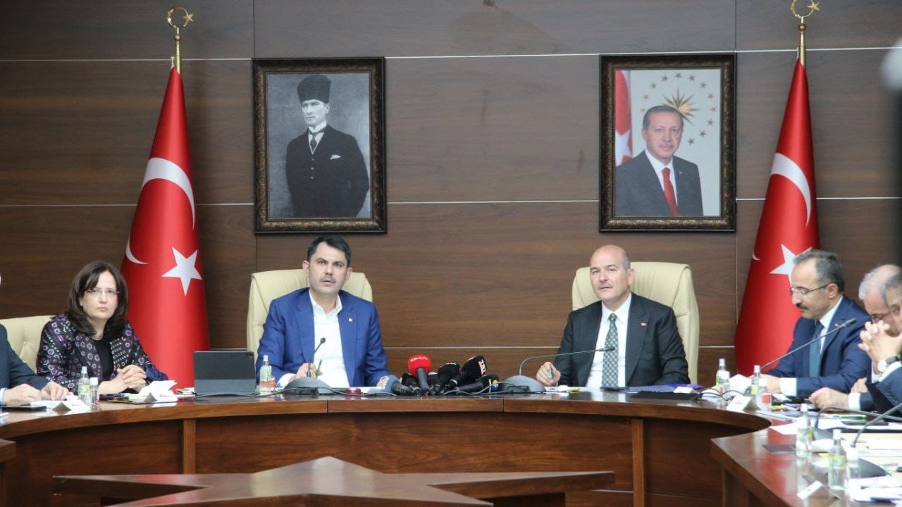 Bakan Kurum ve Soylu Elazığ'da: Cumhurbaşkanımızın talimatıyla örnek konut yapacağız
