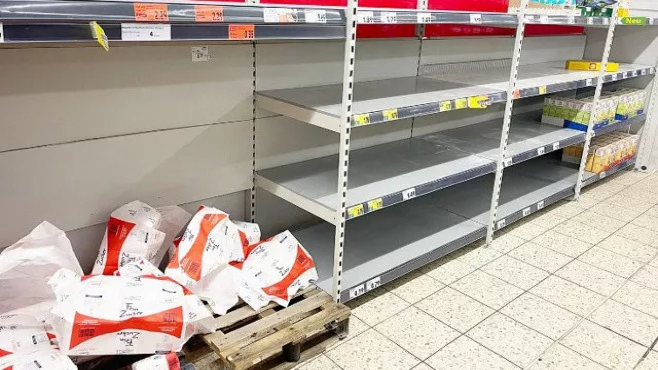 İngiltere ve Almanya taneyle yağ veriyor