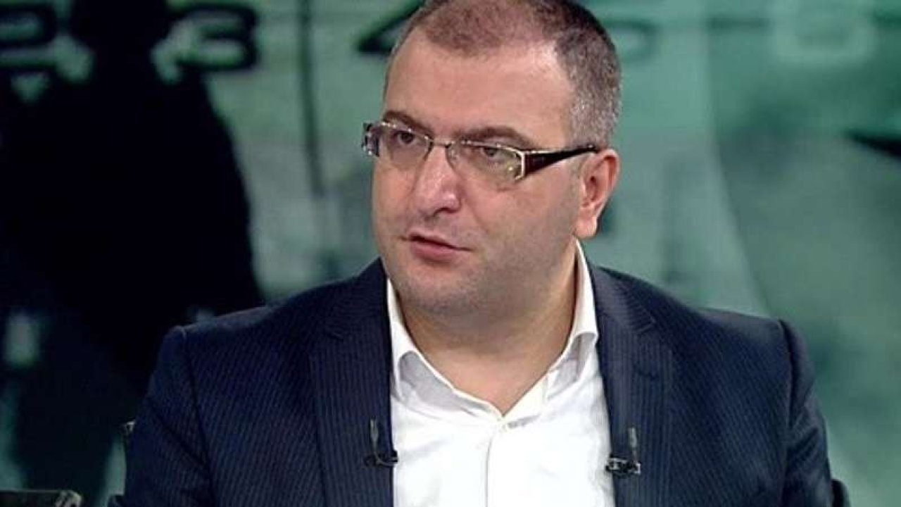 Türkiye yazarı Cem Küçük: Kemal Bey herkesten fazla inisiyatif almış durumda