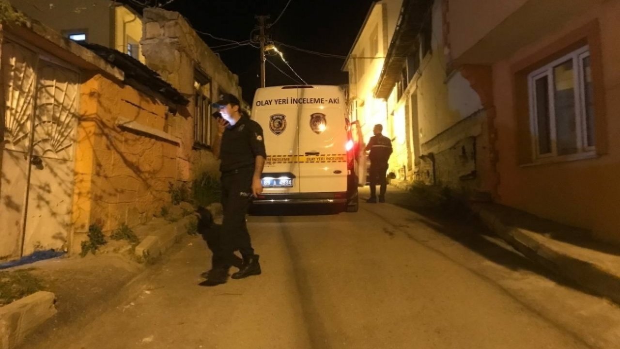 Tamir için gittiği evde kafasına sopayla vurularak öldürüldü