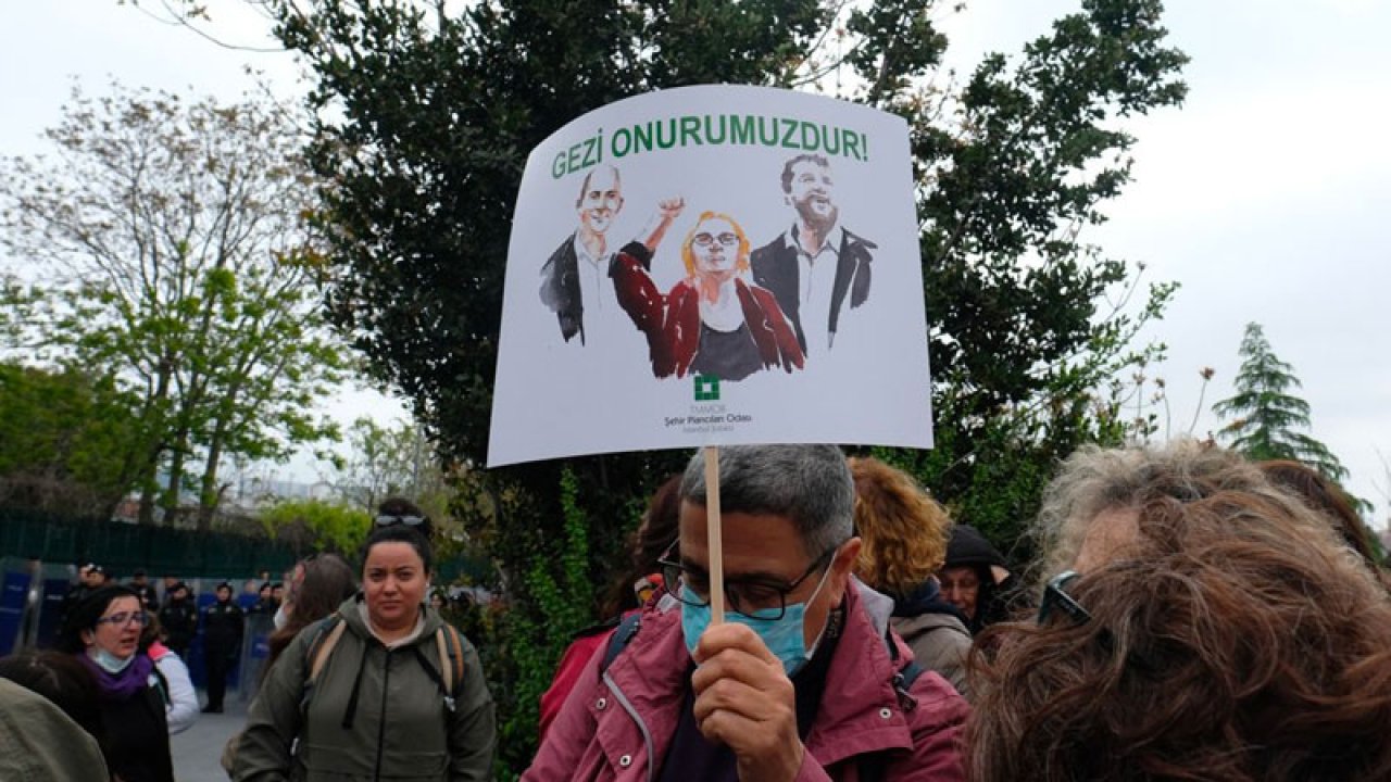 Çiğdem Toker: Bayrama daha var