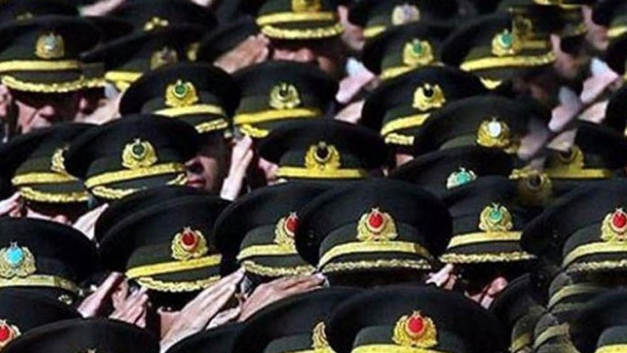 TSK’de köklü değişim: Ordunun yarısından fazlası profesyonel