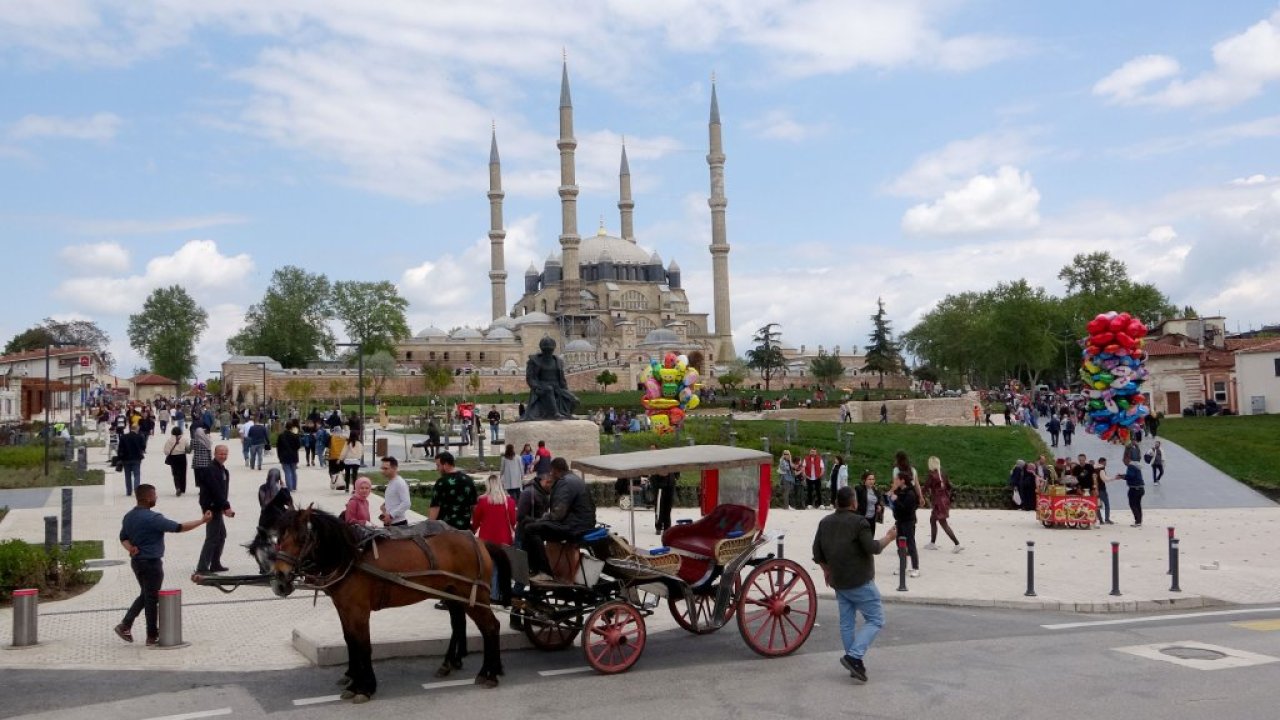 Edirne'de yarın yakılacak Kakava ateşi öncesi hazırlık