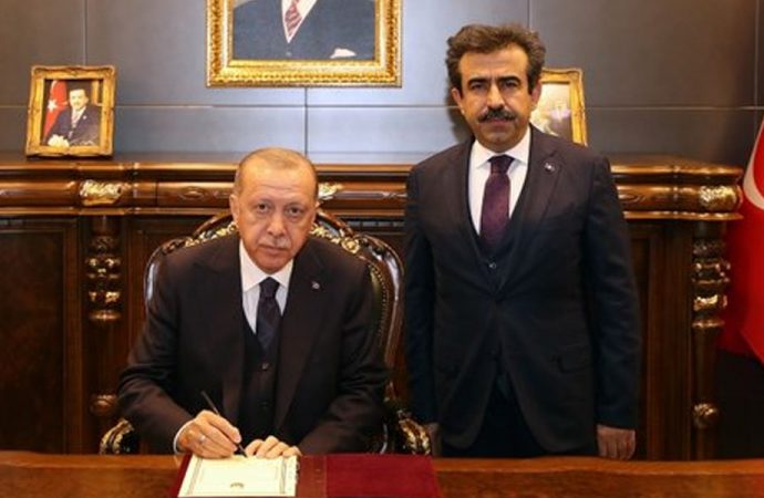 Diyarbakır kayyumu: Erdoğan'a tahammül edemeyenlerin yerine biz herkesi kucaklayacağız