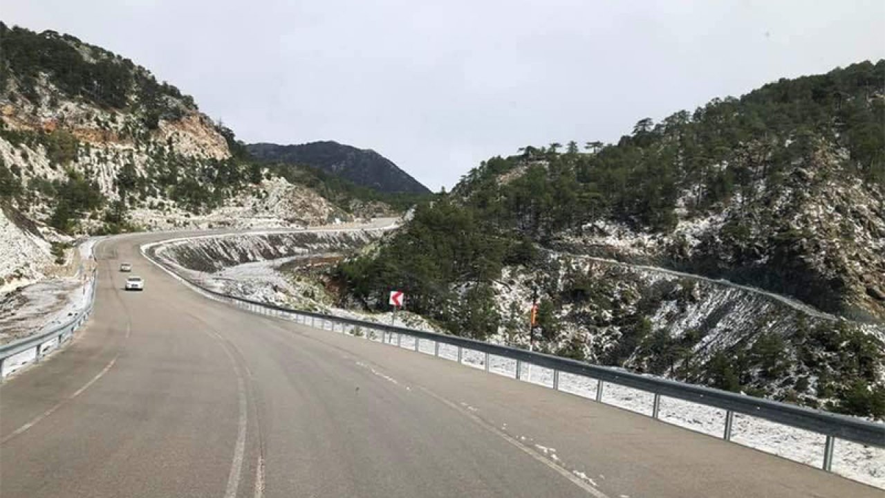Denizli'de mayıs ayında kar yağdı