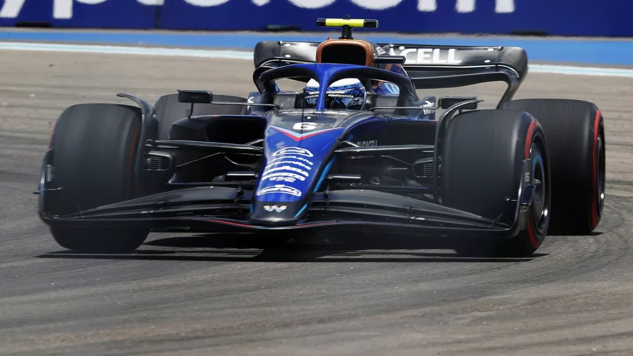Williams: Nicholas Latifi'nin sezon ortasında gönderilmesi söz konusu değil