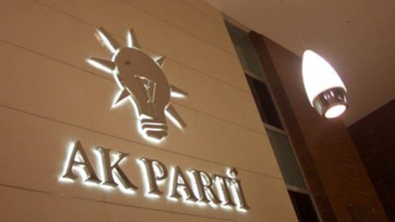 Kübra Par: Cahit Özkan’ın bugün karşılaştığı tepkinin nedeni sadece BAE açıklaması değil, bir birikimin sonucu