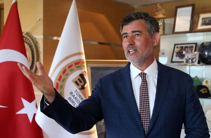 Saray'a gitme kararı alan Metin Feyzioğlu’ndan kayyum tepkisi