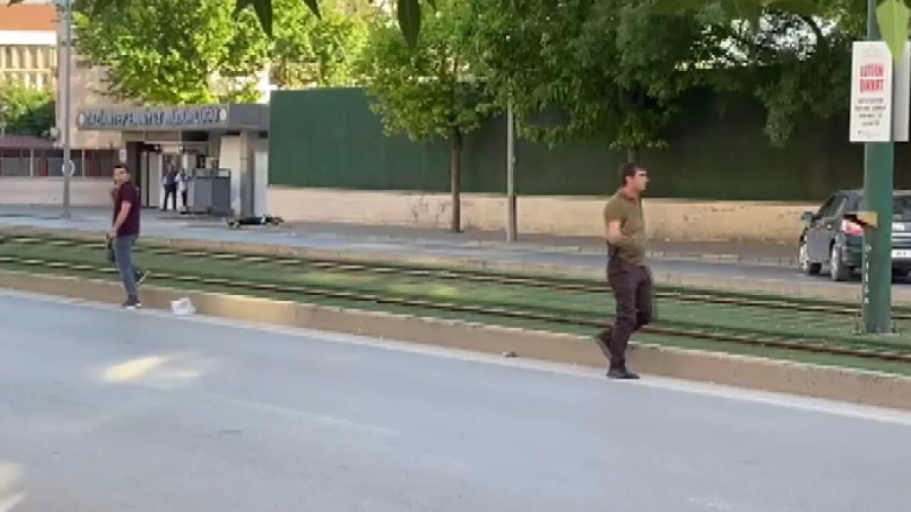 GAZİANTEP'TE CANLI BOMBA ALARMI: Emniyet'e saldırı girişi düzenlemek isteyen kişi yaralandı
