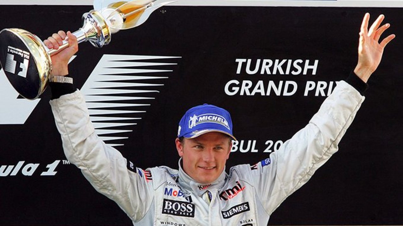 Kimi Raikkonen pistlere geri dönüyor