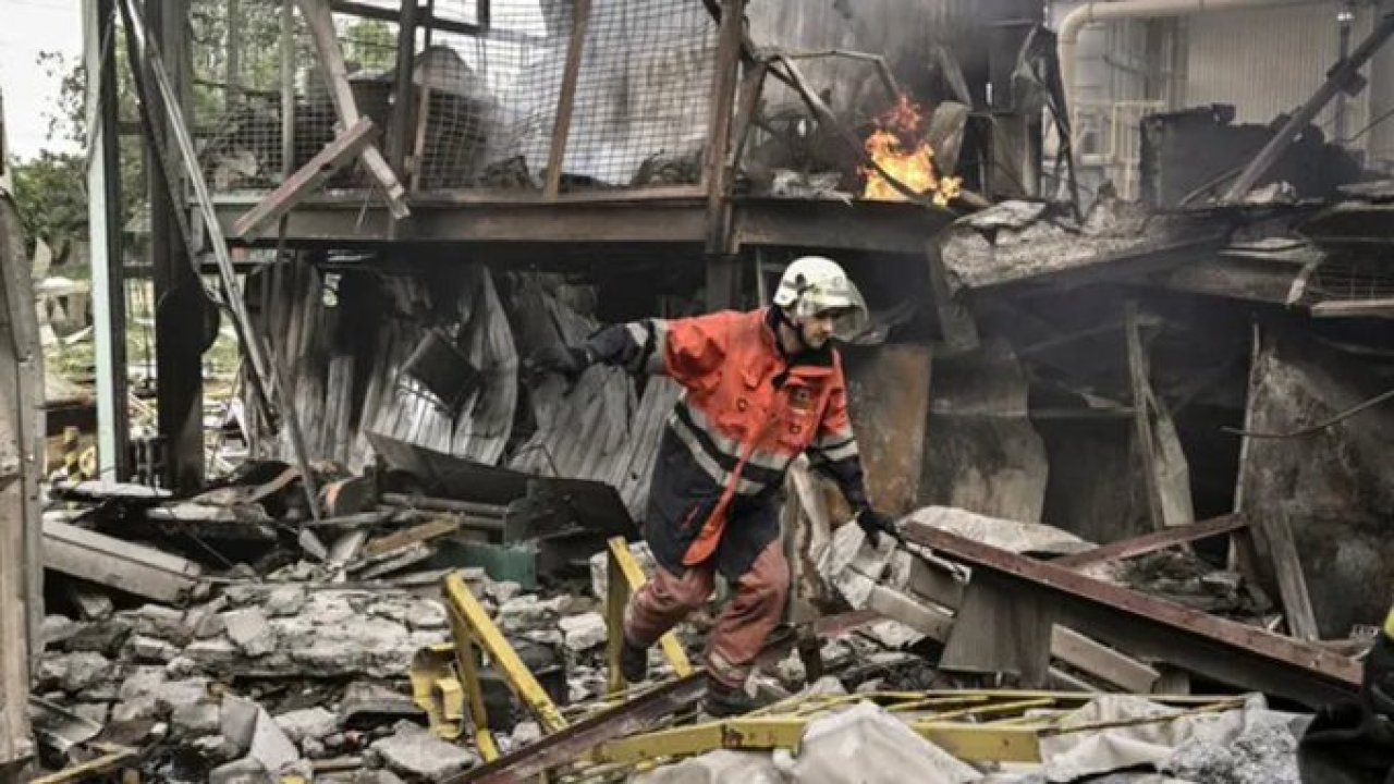 Rusya güçleri, Ukrayna'nın doğusundaki Severodonetsk'i kuşatmaya yakın