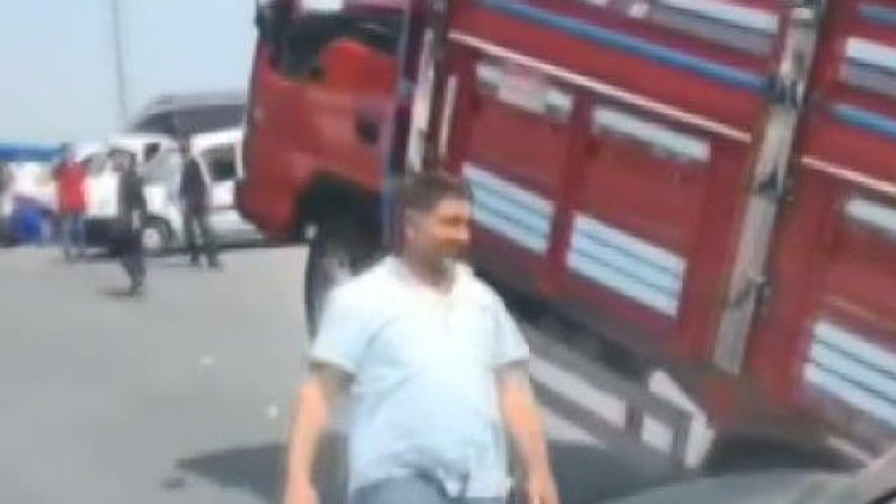 Yük ağır geldi kamyonet 'şahlandı'
