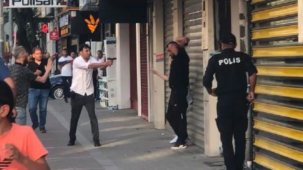 Kız arkadaşını silahla rehin aldı: Polisin vurduğu şüpheli hayatını kaybetti