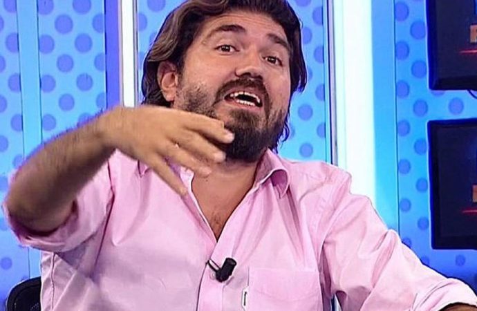Hidayet Türkoğlu'ndan Rasim Ozan Kütahyalı’ya: Layık olduğu çukura dönmesi gerekir