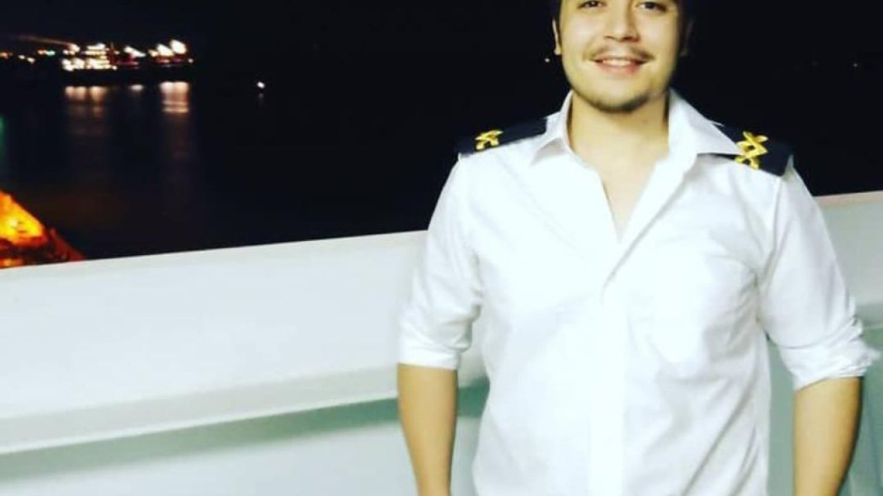 Teğmen evinde vurulmuş olarak ölü bulundu