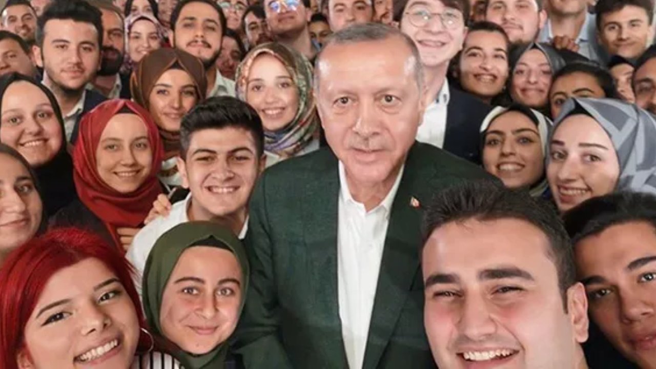 AK Parti kurmayları: Gençlerin tercihi AK Parti