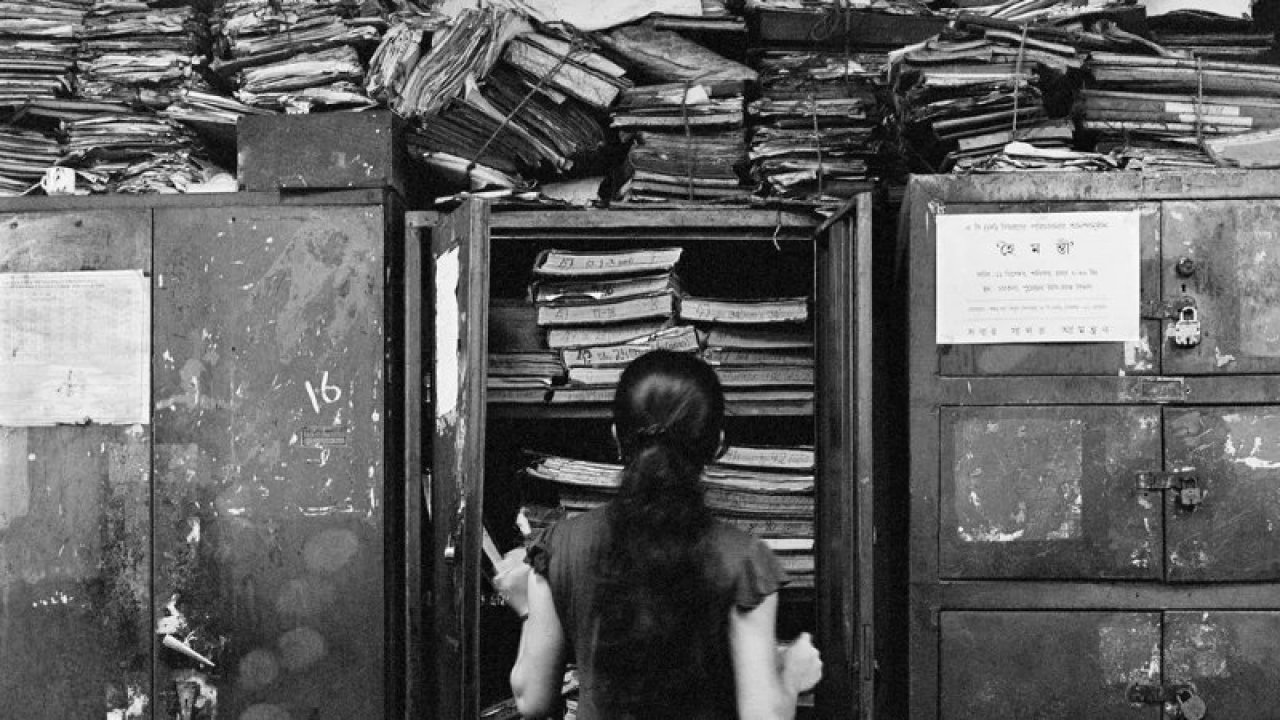 Orhan Pamuk'un The Guardian yazısı: Dayanita Singh'in fotoğraflarında hafızanın ışığı ve dokusu