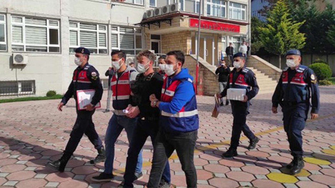 Sosyal medyadan 'eşine arkadaşlık isteği gönderdi' diye kuzenini öldürdü