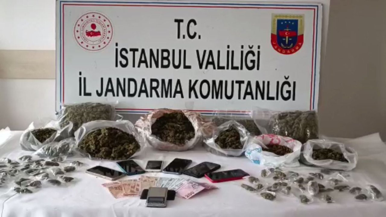 İstanbul'da jandarma operasyonunda 66 kilogram uyuşturucu yakalandı
