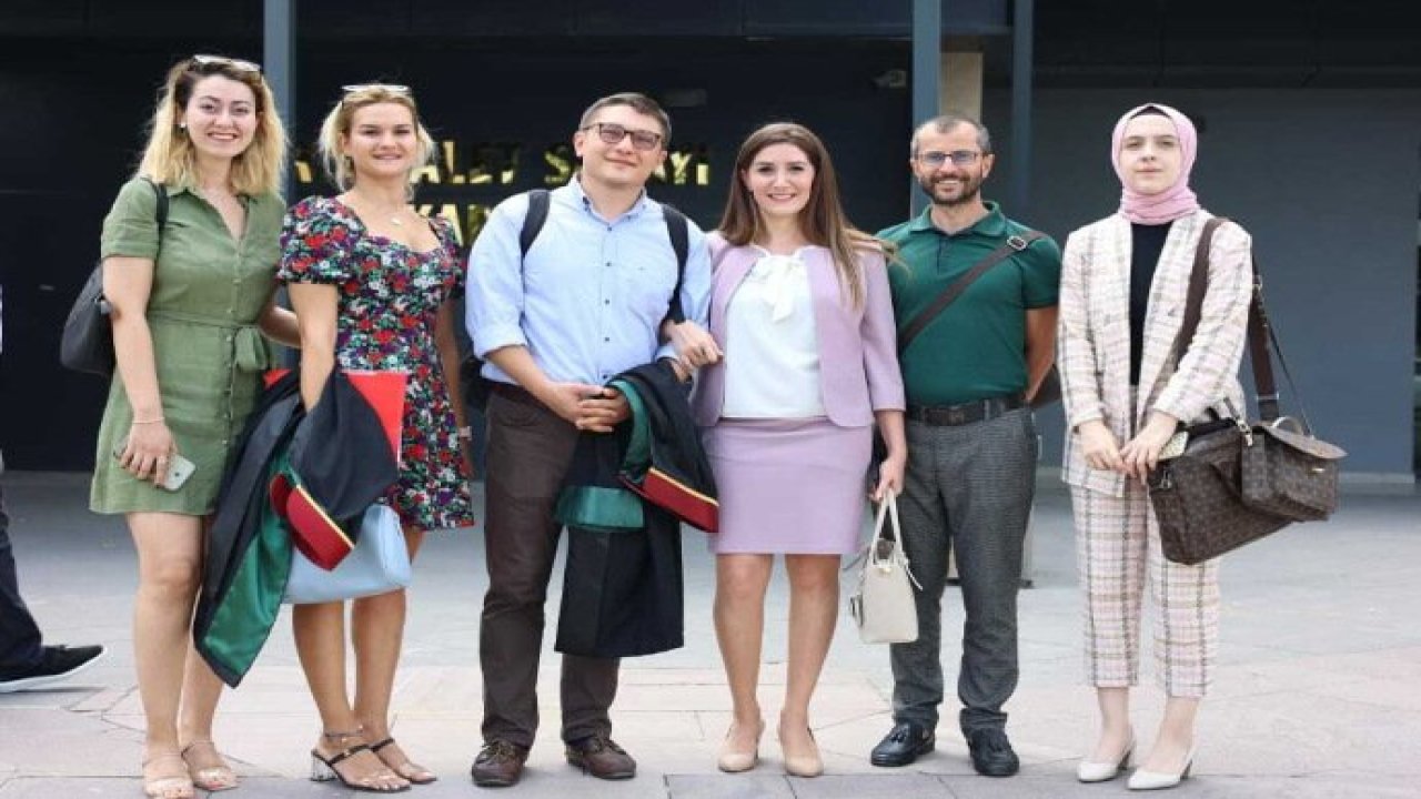 'Çav Bella' davası: Eski CHP İzmir İl Başkan Yardımcısı Banu Özdemir ikinci kez beraat etti