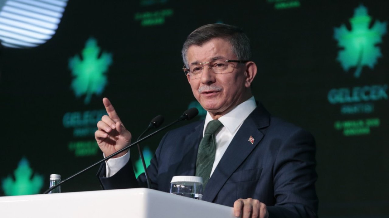 Ahmet Davutoğlu'ndan şehir üniversitesi tepkisi: Kapattık sandınız ama yanıldınız