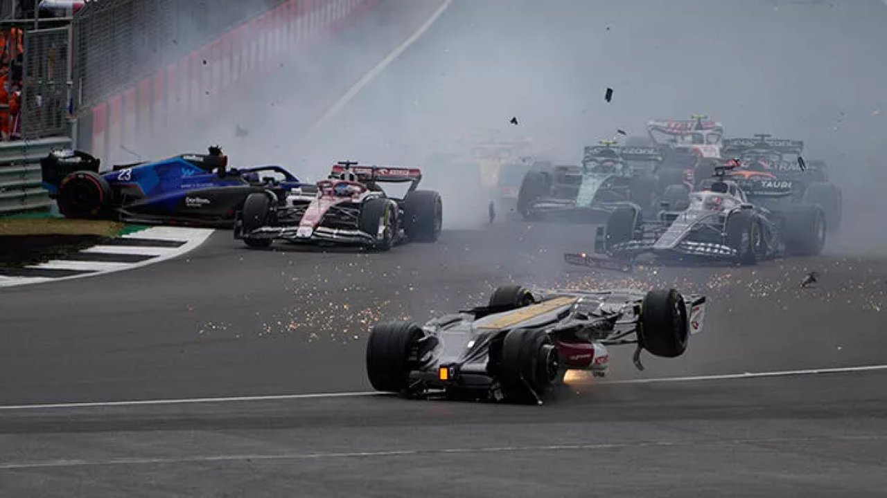 Formula 1'de korkunç kaza