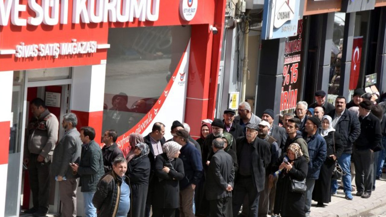 Mehmet Barlas: Türkiye, vatandaşlarının hayat pahalılığının altında ezilmemesi için elinden geleni yapıyor