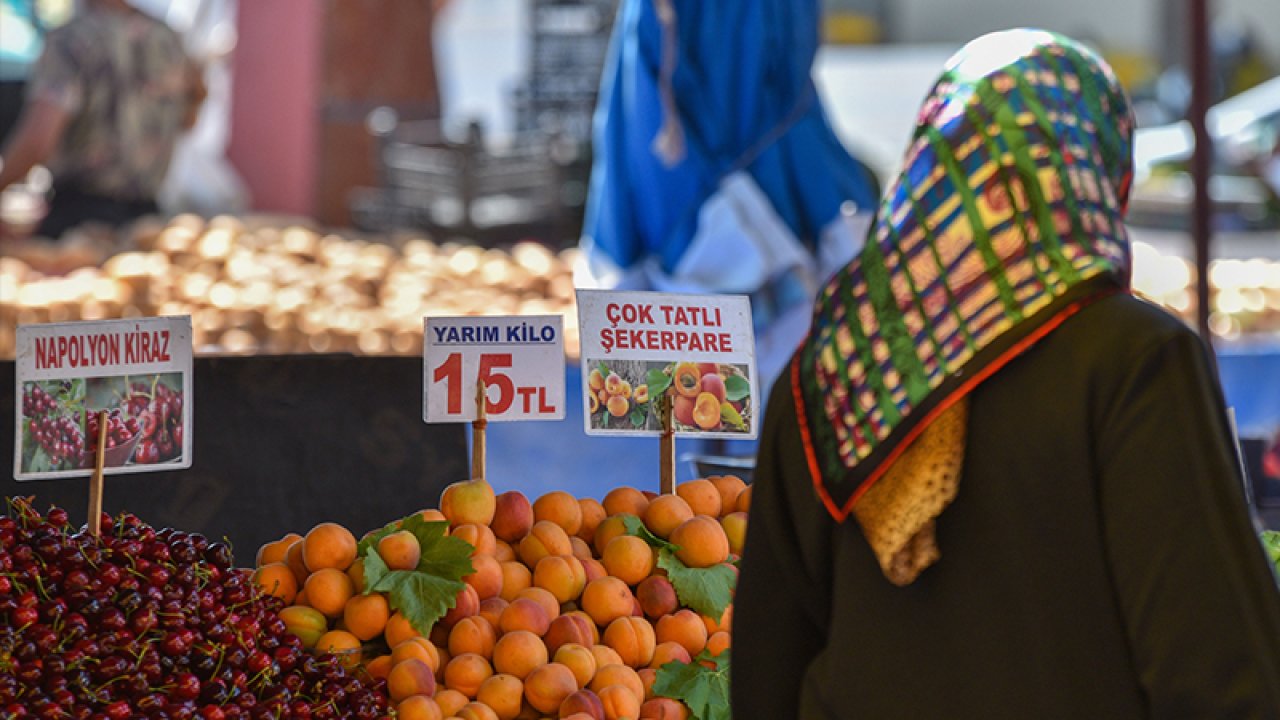 Akit yazarı: Ayağımızı yorganımıza göre uzatalım