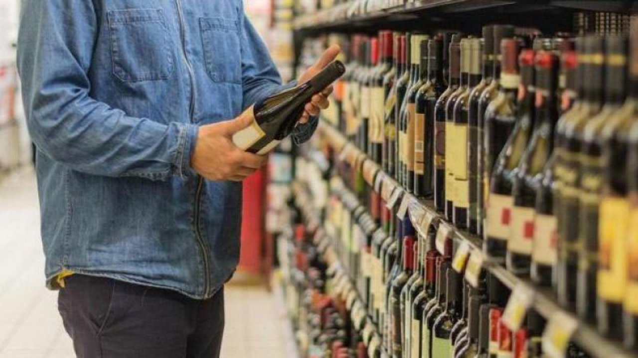 Türkiye Tekel Bayileri Platformu Başkanı Özgür Aybaş: Alkole yeni zam söylentileri var
