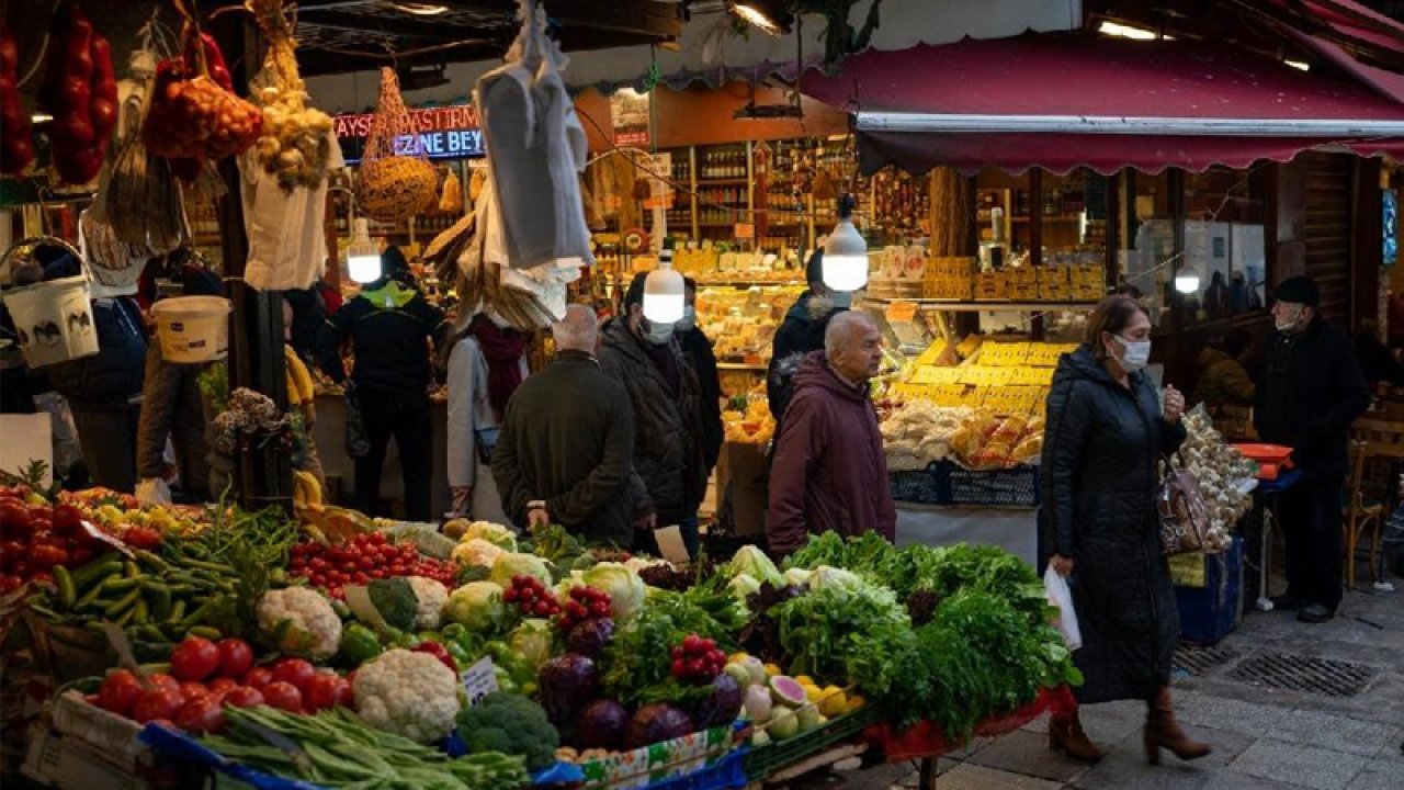 Dünya yazarı Şeref Oğuz,: Bastığımız paralar, pazar filesini doldurmaya yetmiyor
