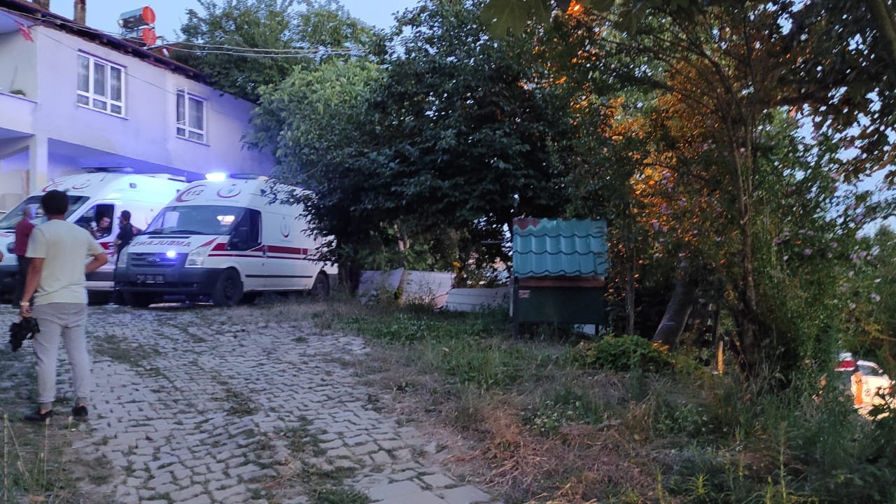 Fındık bahçesinde çalışan aileye pusu kurup, ateş açtılar: 3 ölü, 1 yaralı