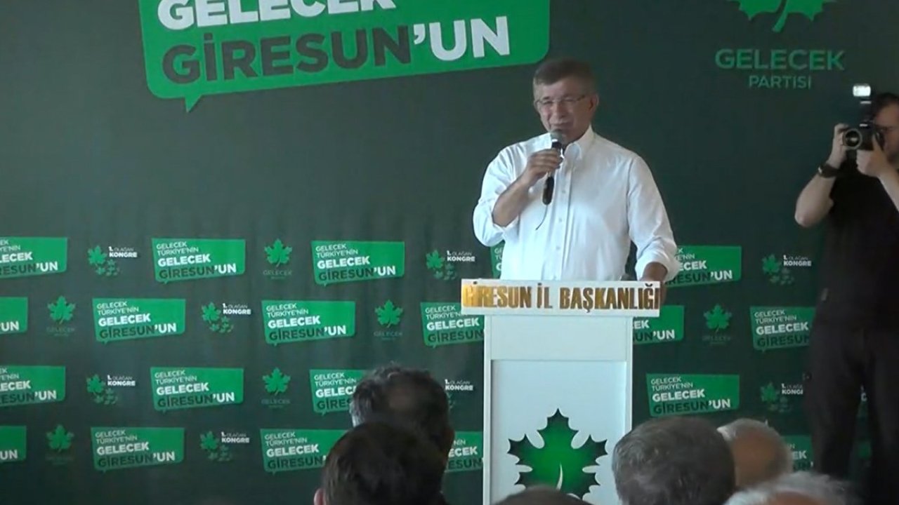 Ahmet Davutoğlu'nun Canikli tepkisi: FETÖ Borsası üzerinden olmadık hesaplara girdiler