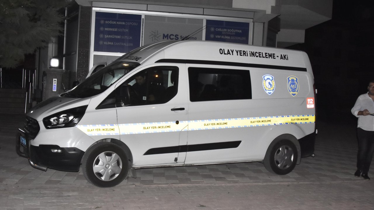 Sigara tartışmasında babasını öldürdü
