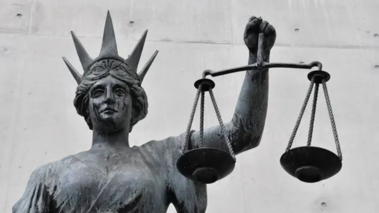 Yeni Zelanda'da 15 yaşında bir çocuk, işlediği cinayet sebebiyle müebbet hapis cezasına çarptırıldı