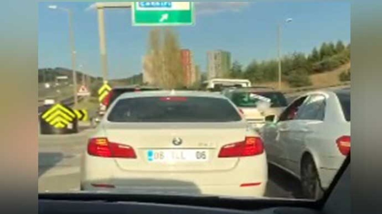 Düğün konvoyunda ambulansa engel olmuşlardı: 10 sürücüye 11 bin TL ceza