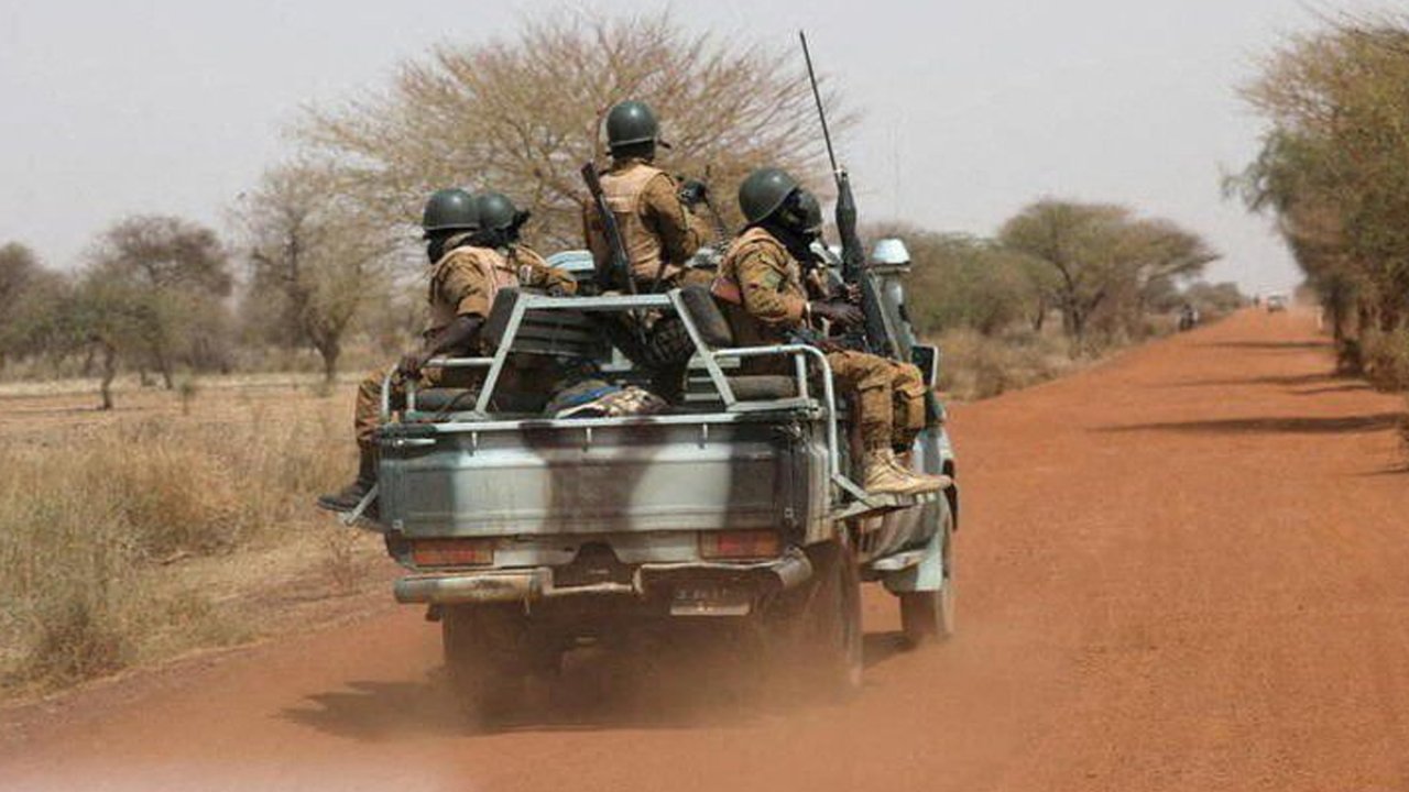 Burkina Faso'da terör örgütü operasyonunda siviller vuruldu