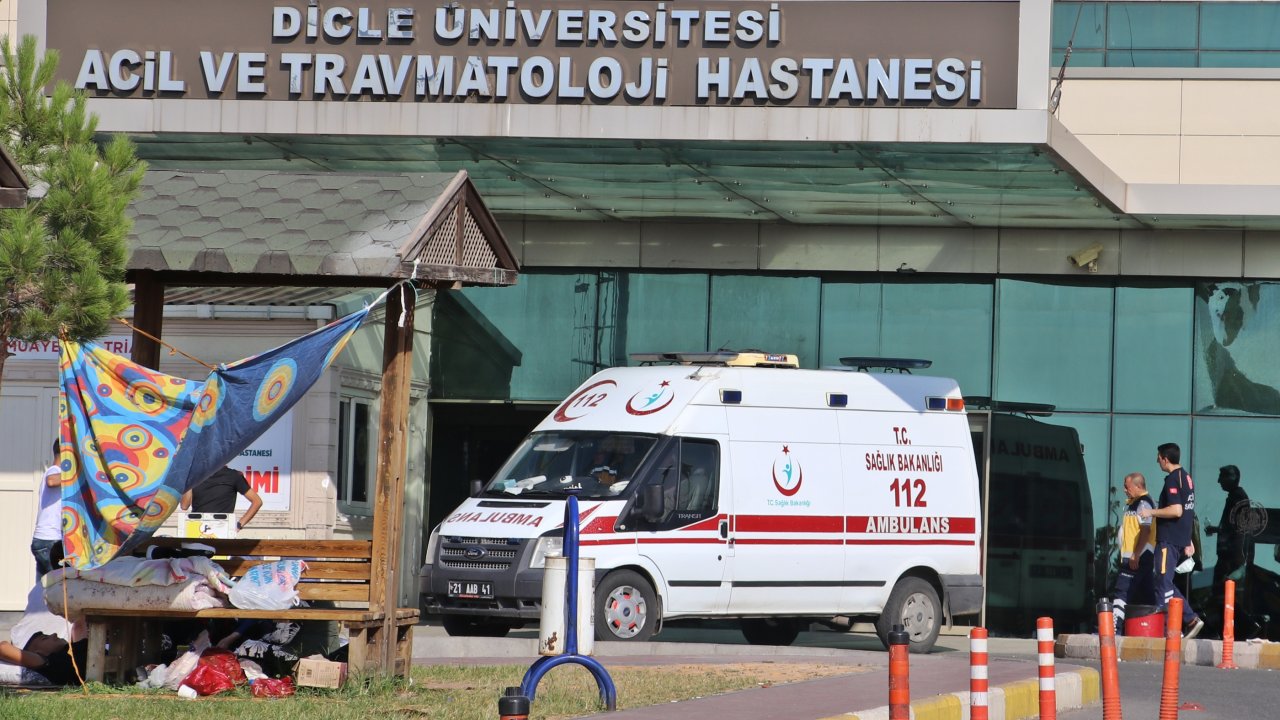 10'u çocuk 20 işçi, tarım ilacından zehirlendi