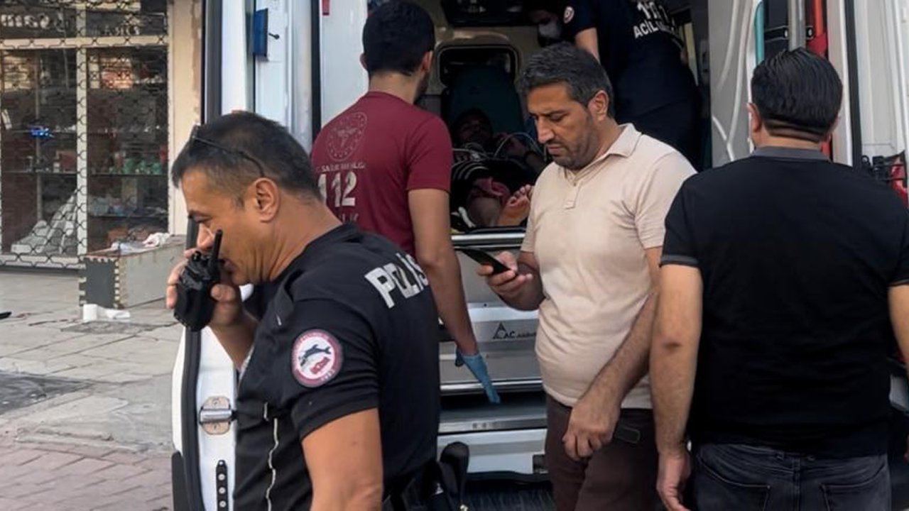 Polisin düşen tabancasını aldı, 2 polisi ayağından vurdu