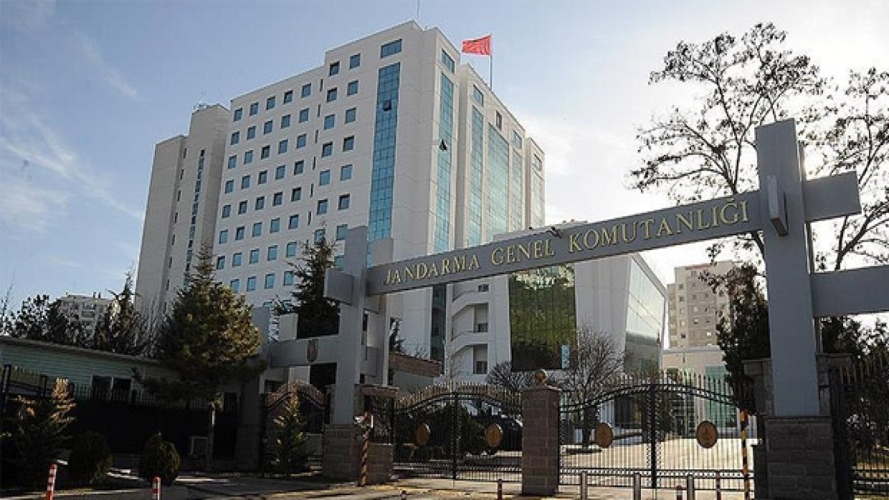 Jandarma Genel Komutanlığı'na ilk kez kadın general atandı