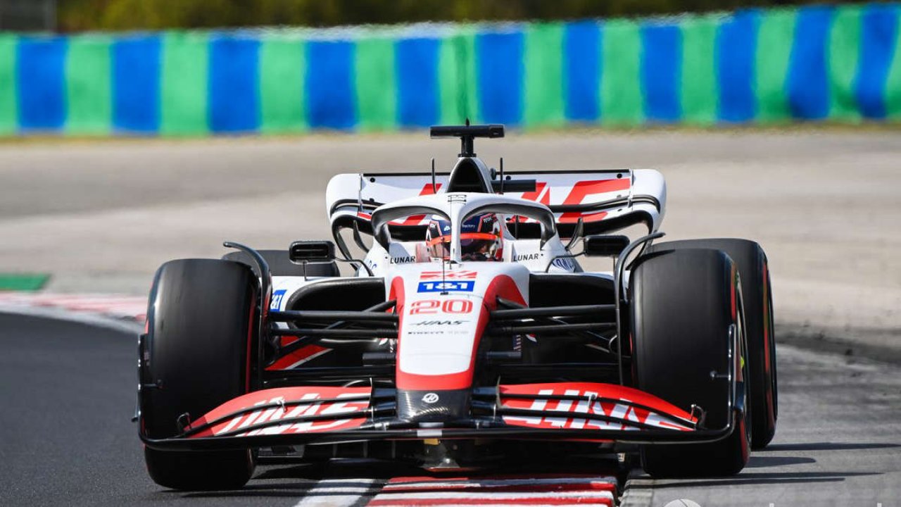 Steiner, Haas'ın satılacağı iddialarını yalanladı