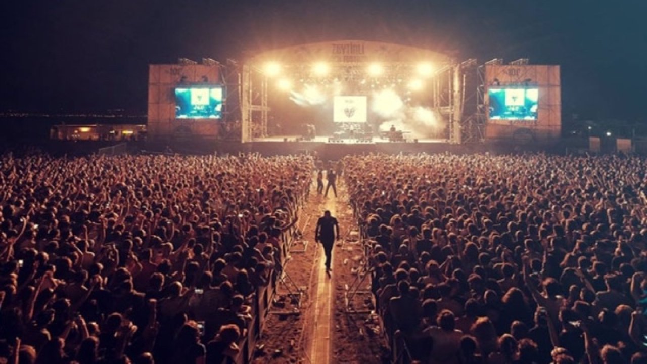Zeytinli Rock Festivali’nin yeni tarihi açıklandı