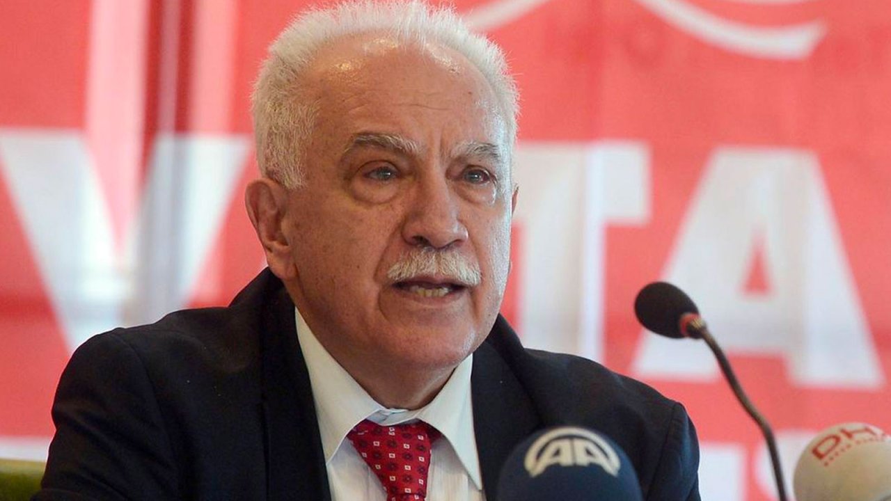 Doğu Perinçek, cumhurbaşkanı adaylığı için imza verdi