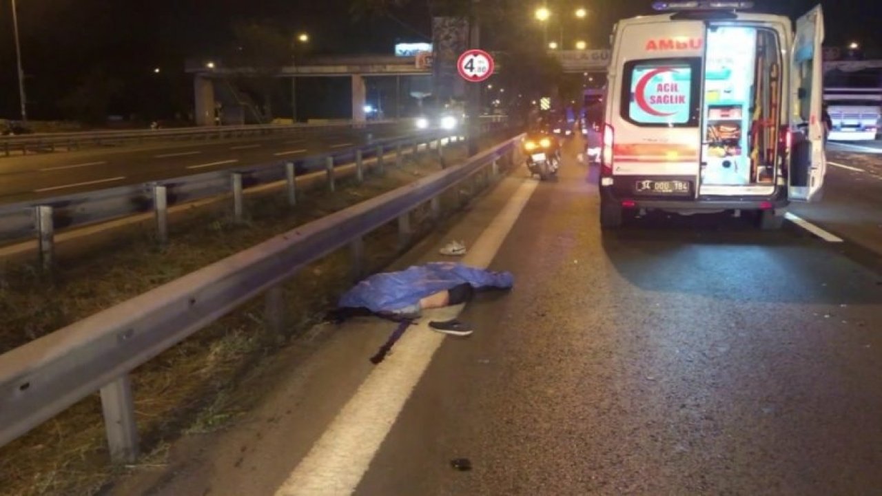 İstanbul'da motosiklet kamyona çarptı: 2 kişi hayatını kaybetti