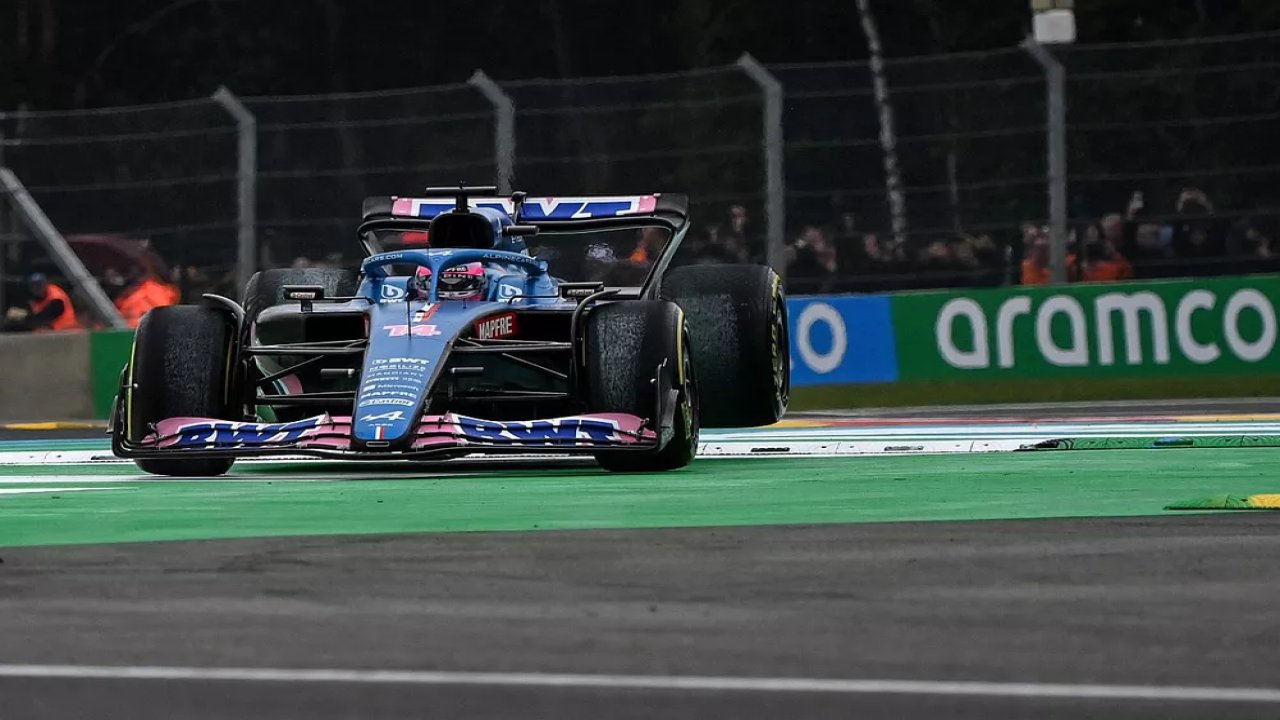 Fernando Alonso: Arkamızda hızlı araçlar olsa da ilk beş ya da altı mümkün
